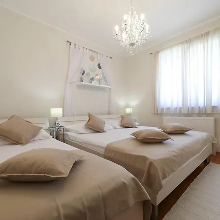 بيت للعطل Poolincluded - Villa Belissima *