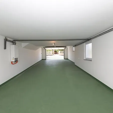 Poolincluded - Villa Belissima Pridraga