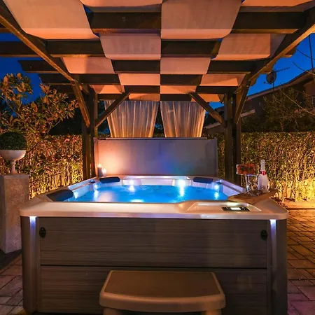 Poolincluded - Villa Belissima